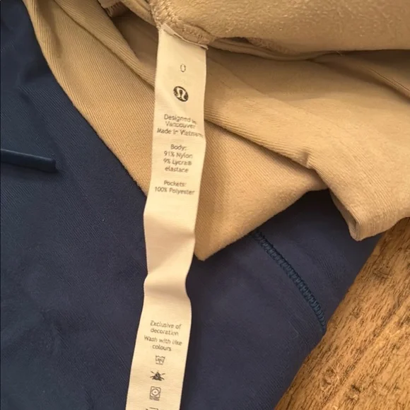 Lululemon Athletica Blue and Tan Joggers - Picture 3 of 3